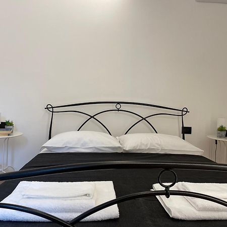 Ferienwohnung Il Girasole Genua Exterior foto